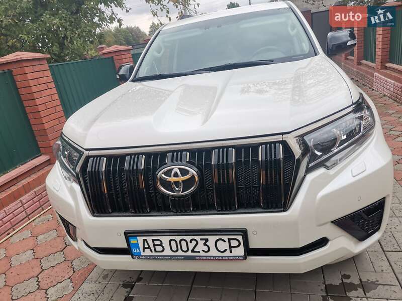2022 toyota land cruiser prado