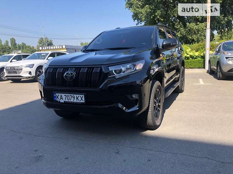 2020 toyota land cruiser 150