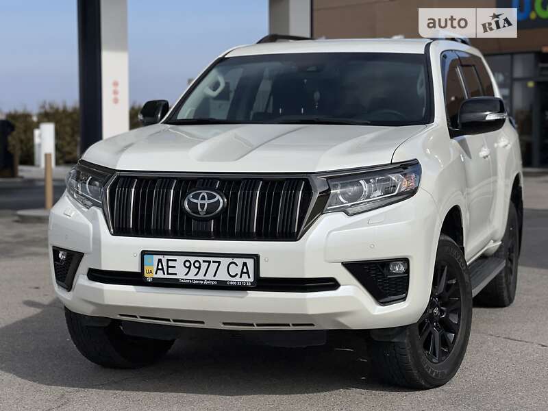 2021 toyota land cruiser prado 150