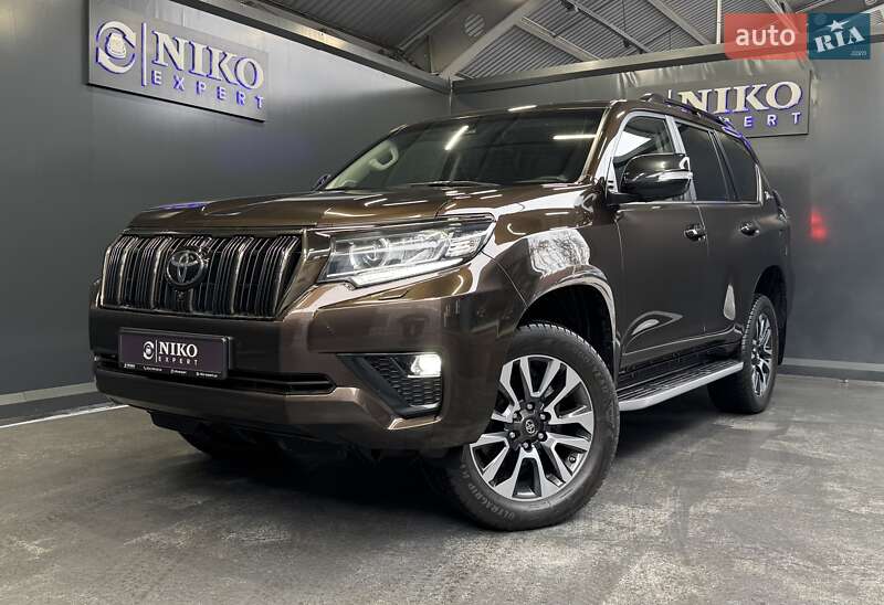 2022 toyota land cruiser prado 150