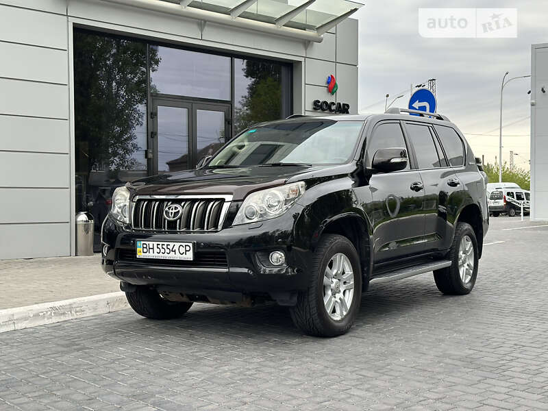 2011 toyota land cruiser prado