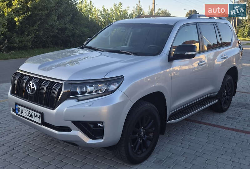 2021 toyota land cruiser prado 150