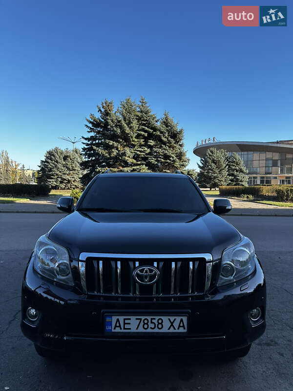 2010 toyota land cruiser prado