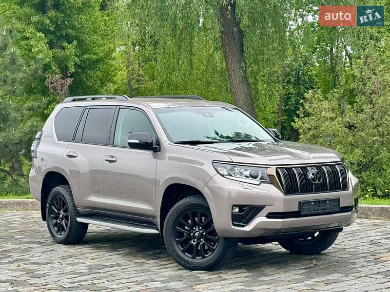 2022 toyota land cruiser prado 150