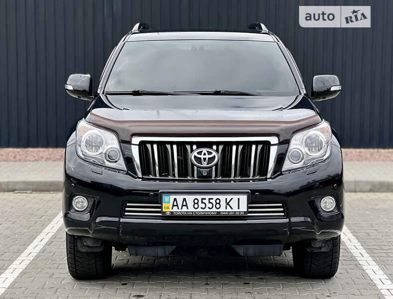 2011 toyota land cruiser 150