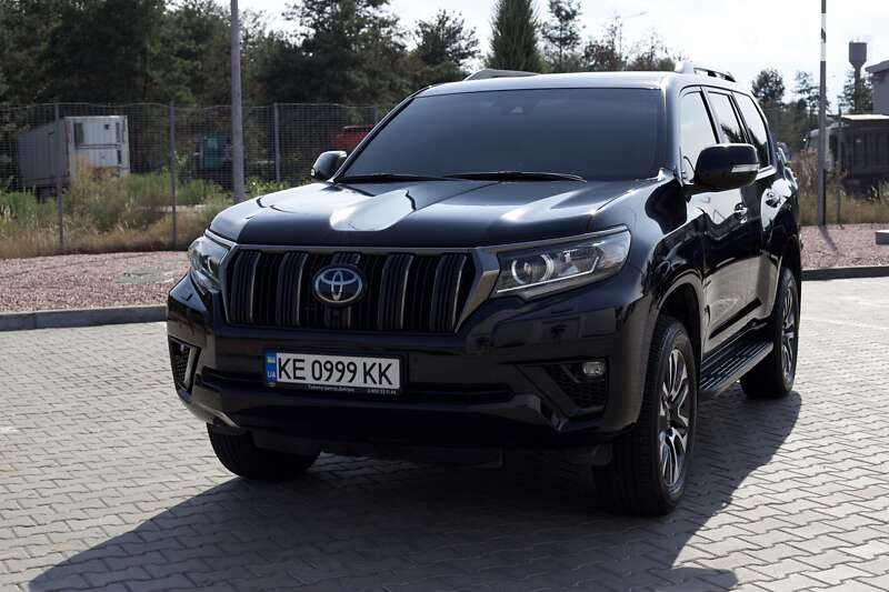 2021 toyota land cruiser prado 150