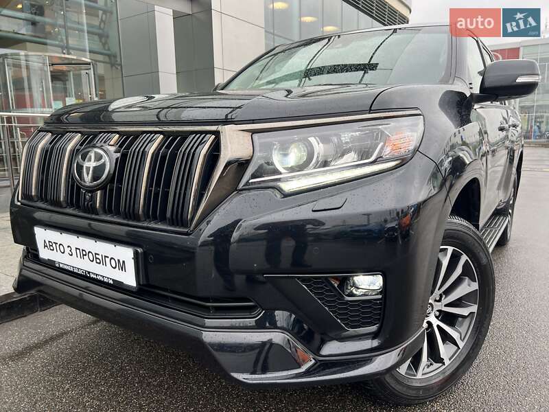 2021 toyota land cruiser 150