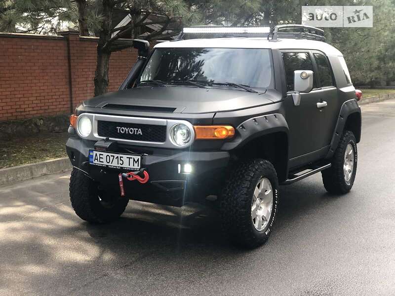 2010 toyota fj cruiser
