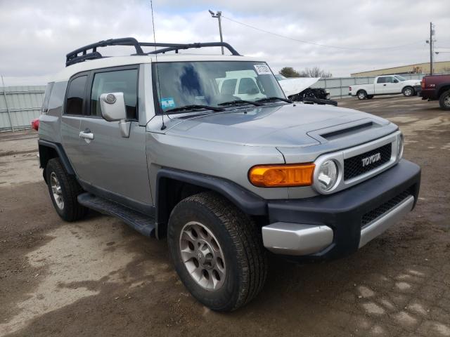 2011 toyota fj cruiser