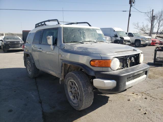 2011 toyota fj cruiser