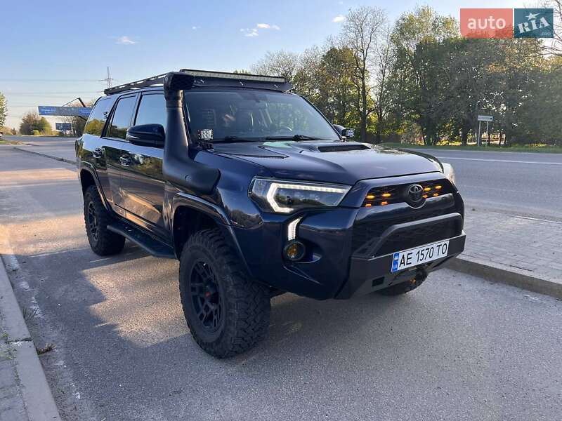 2018 toyota 4 runner
