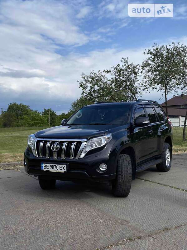 2013 toyota land cruiser 150