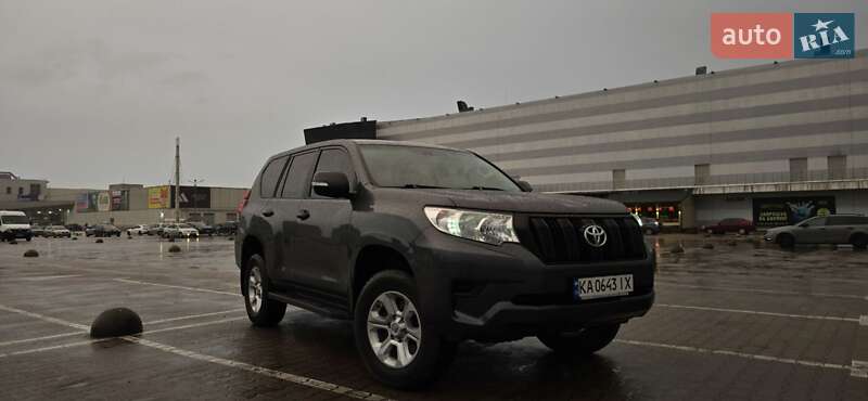 2019 toyota land cruiser 150
