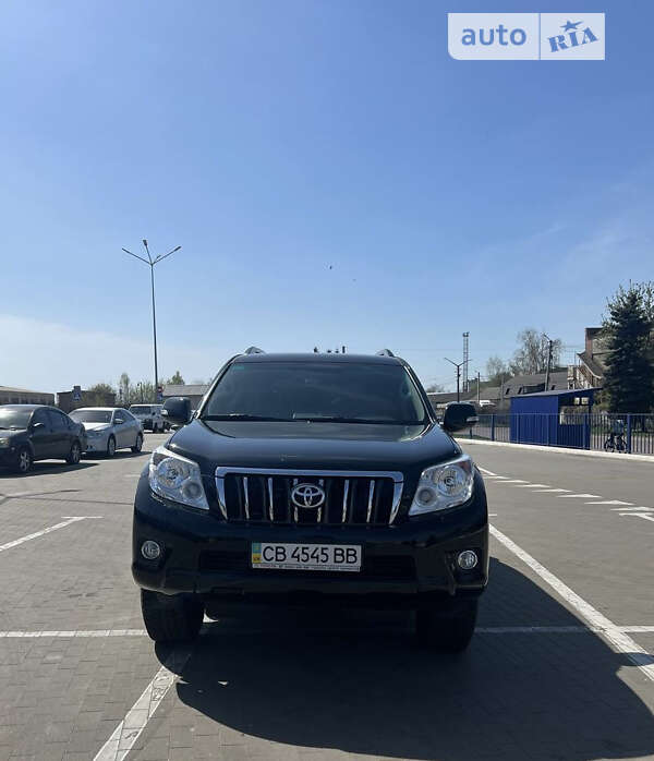 2013 toyota land cruiser prado