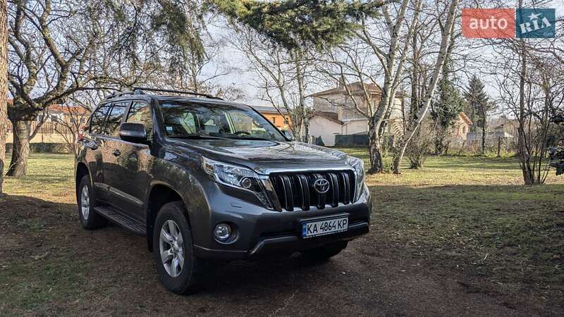 2016 toyota land cruiser prado 150