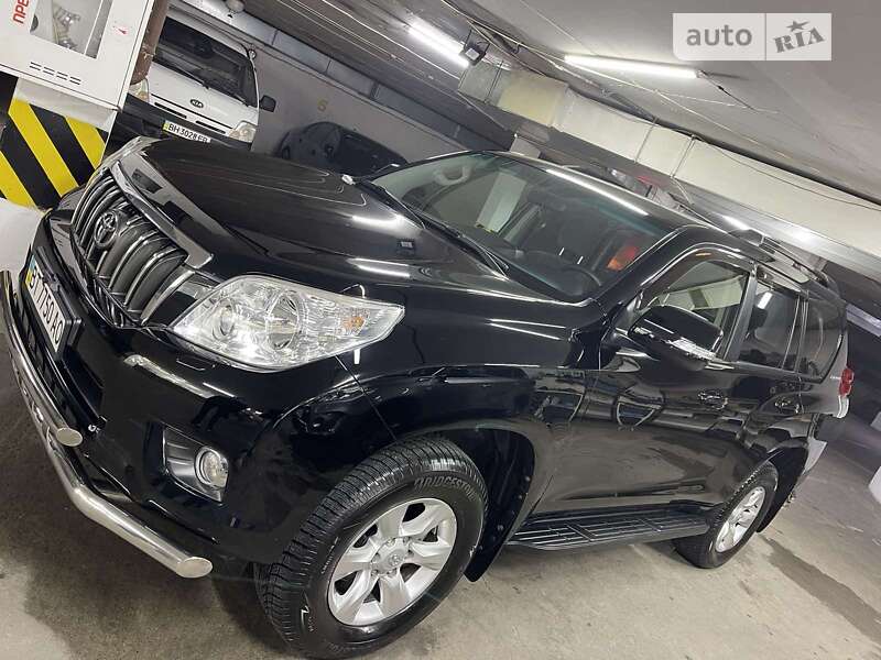 2012 toyota prado