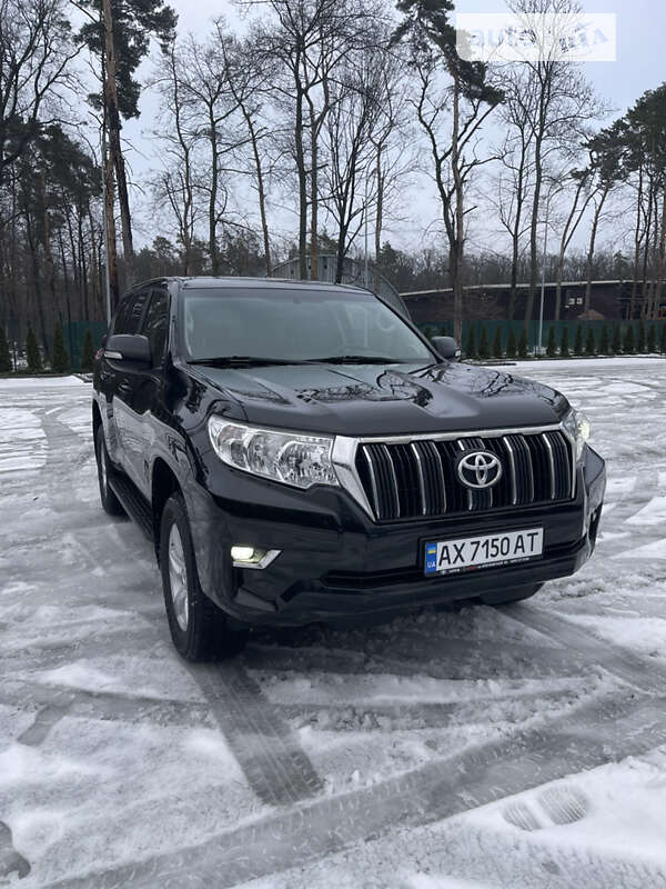 2017 toyota land cruiser prado 150