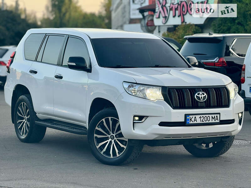 2019 toyota land cruiser prado 150