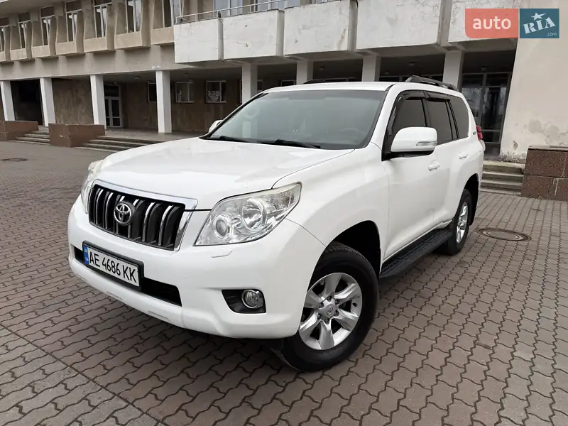 2011 toyota land cruiser