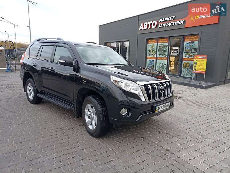 2016 toyota land cruiser prado
