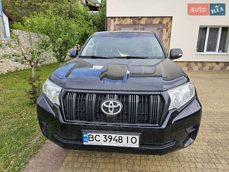 2019 toyota land cruiser prado 150