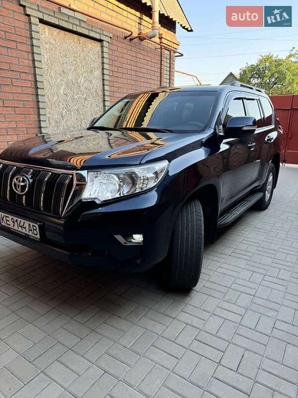 2018 toyota land cruiser prado 150