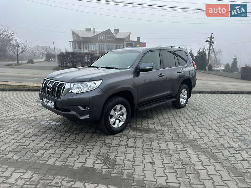 2018 toyota land cruiser prado