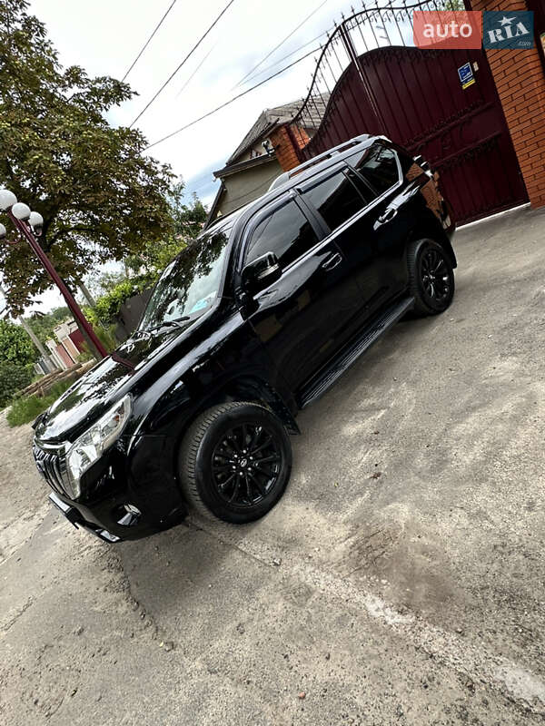 2013 toyota land cruiser prado 150