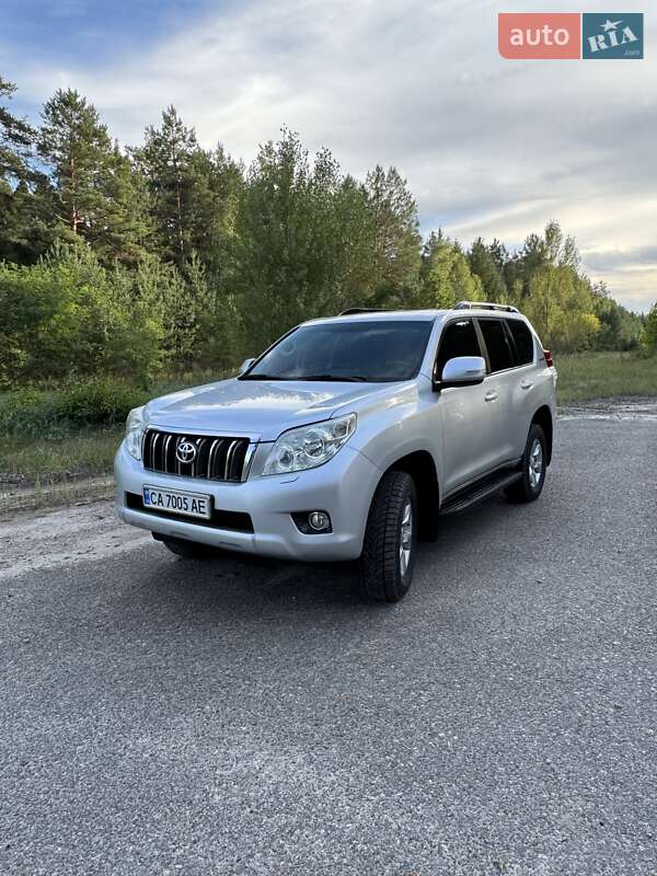 2012 toyota land-cruiser-150