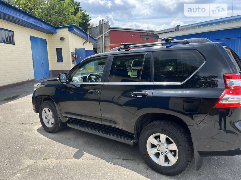 2017 toyota land cruiser prado 150