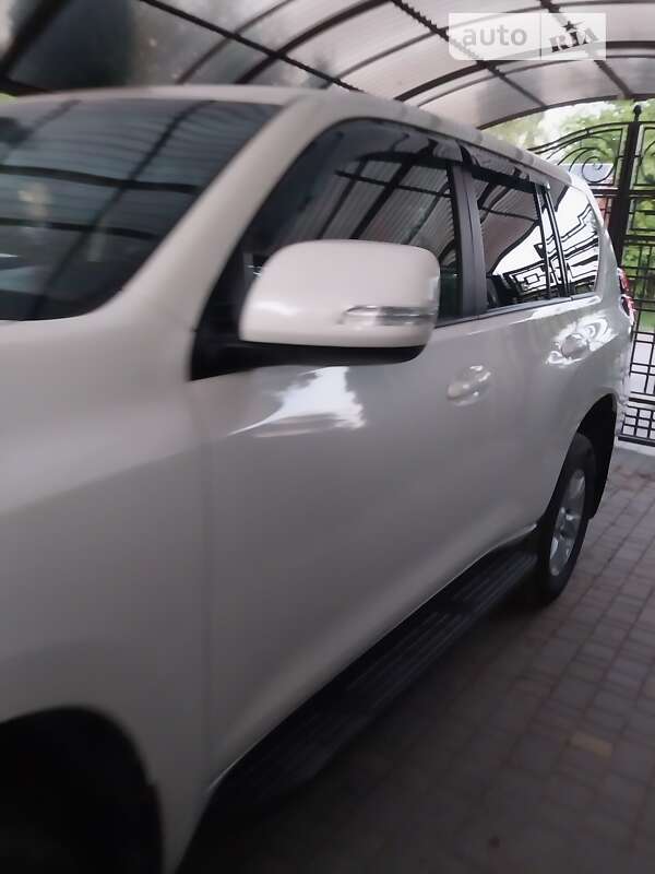 2018 toyota land cruiser prado 150