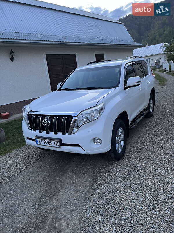 2013 toyota land cruiser prado