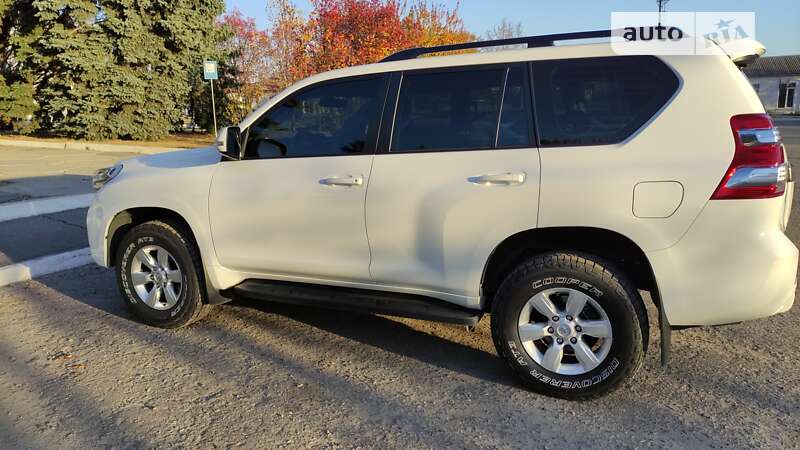 2015 toyota land cruiser prado
