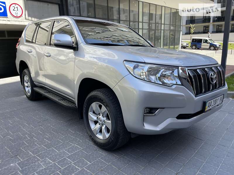 2018 toyota land cruiser prado 150