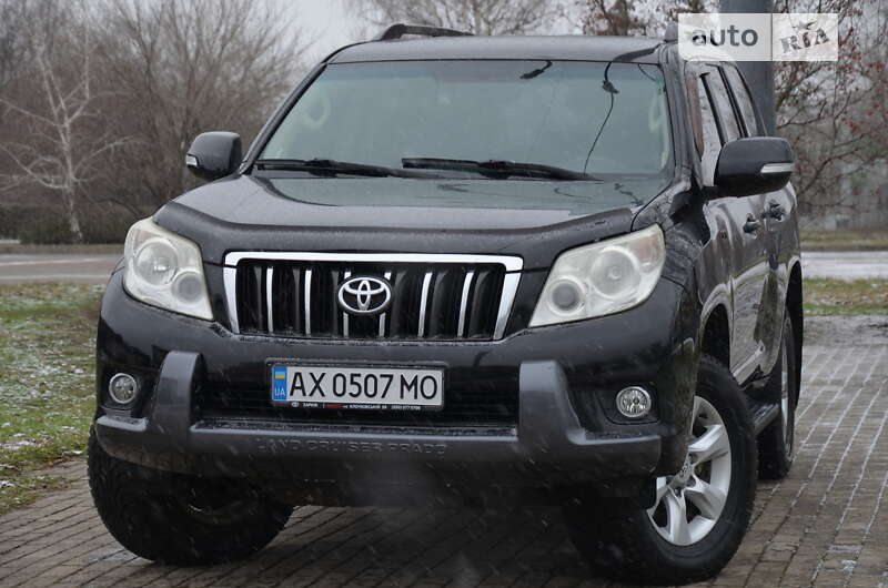 2011 toyota prado