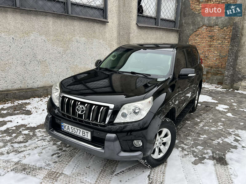 2011 toyota land cruiser prado