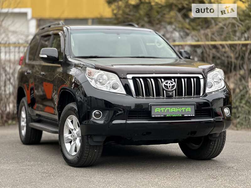 2011 toyota prado