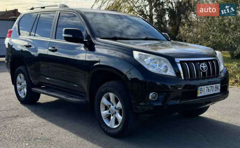 2010 toyota land cruiser prado