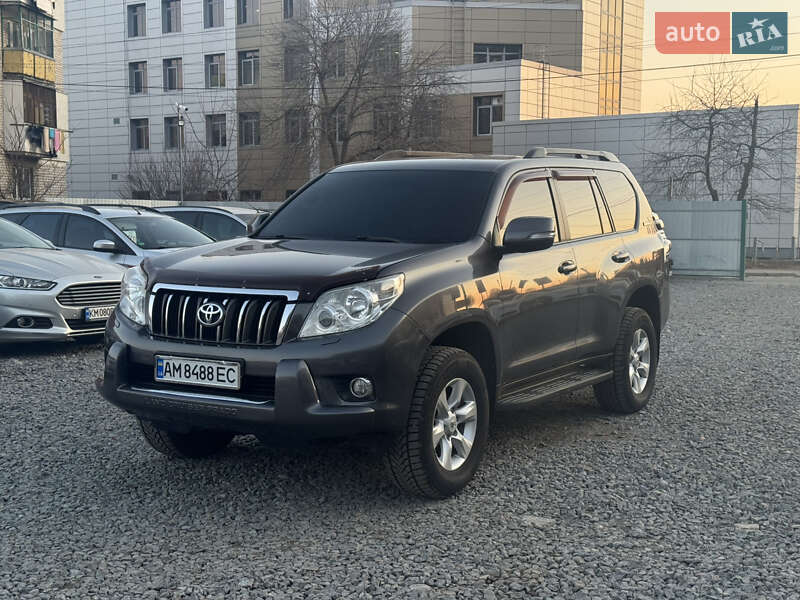 2010 toyota prado