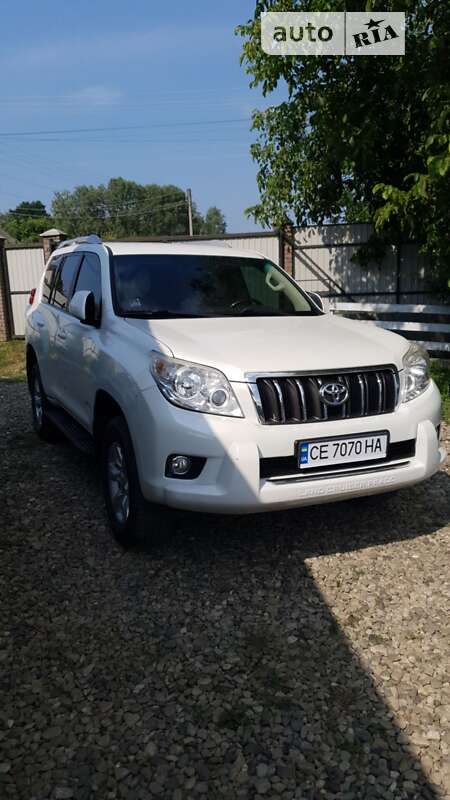 2010 toyota land cruiser