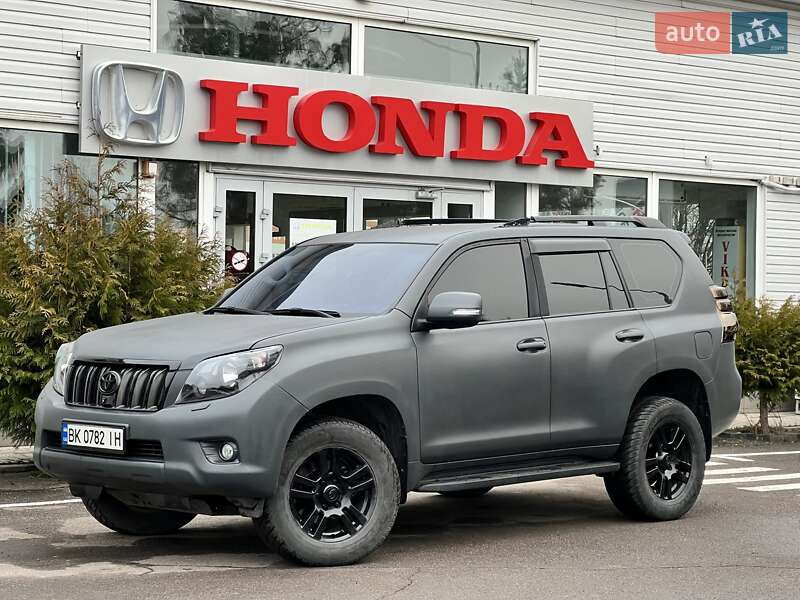 2010 toyota land cruiser prado