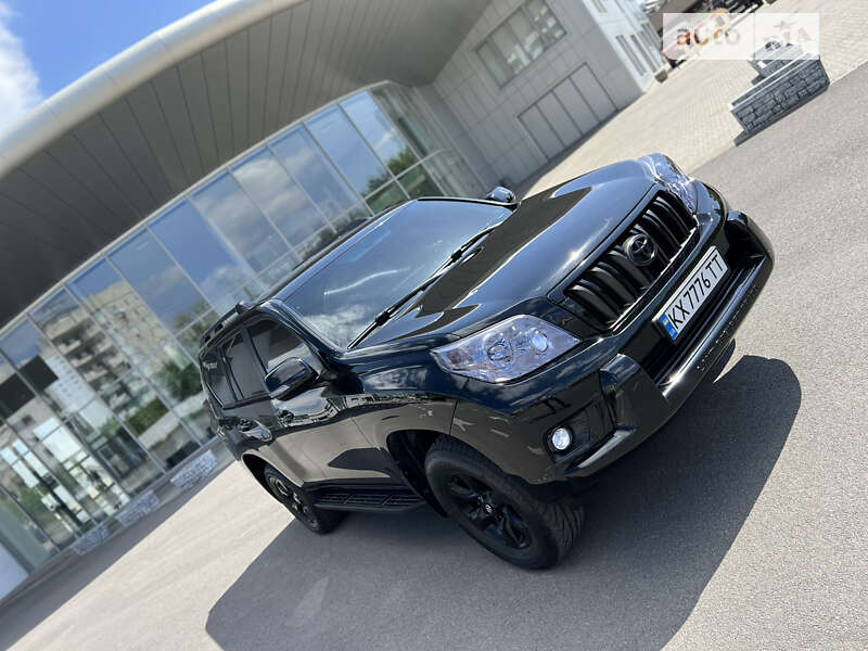 2010 toyota land cruiser prado