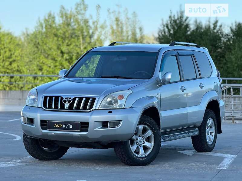 2004 toyota land cruiser
