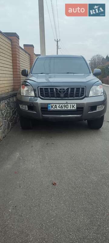 2005 toyota land cruiser prado