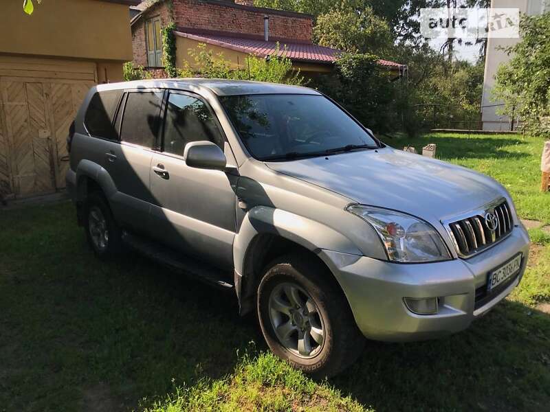 2004 toyota land cruiser 120