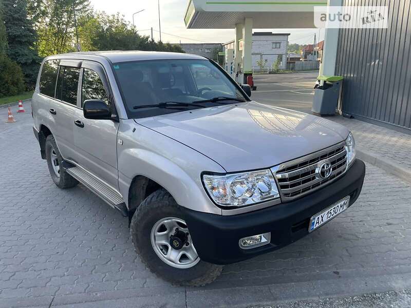 2003 toyota land cruiser