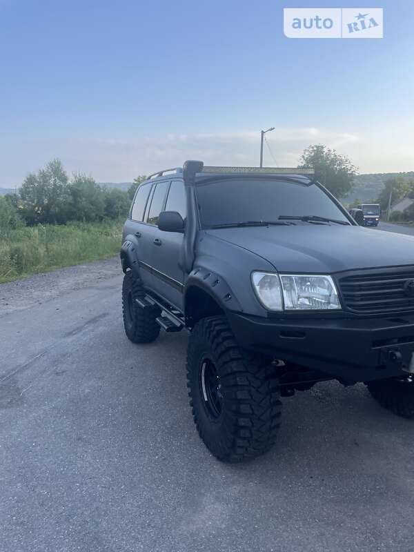 2001 toyota land cruiser