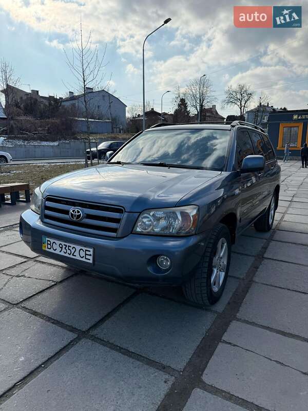 2005 toyota highlander