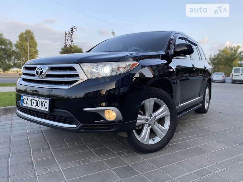 2011 toyota highlander