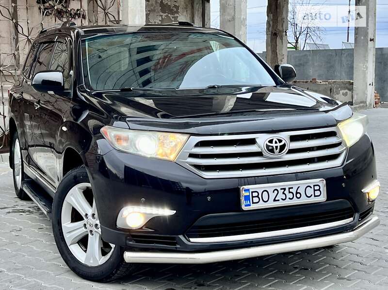 2011 toyota highlander